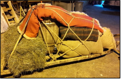 With help from the sledding community, a load was tied to a sled to see how it could function. It was not tested during use. The rope on the rattles was tied so that it partly worked as a ratchet strap and partly as a cargo net. (Photo: B. Kåresen)  